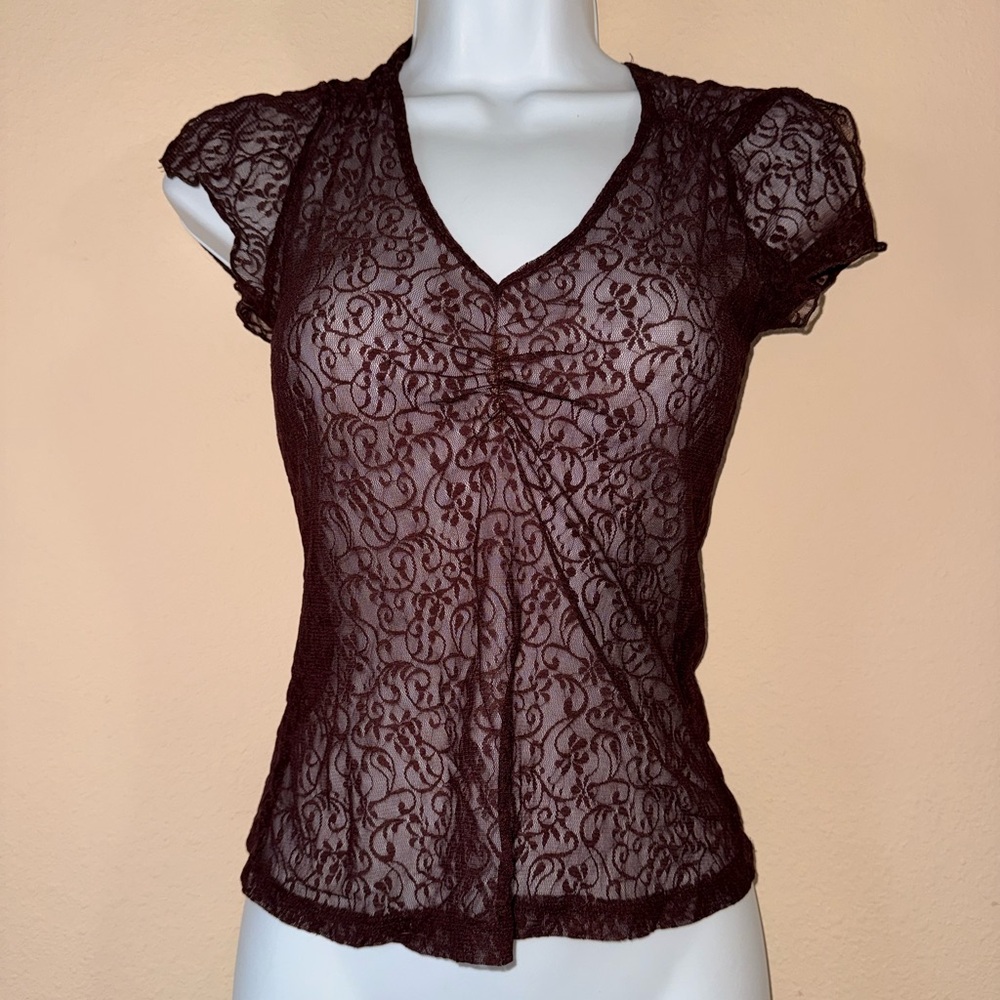 Elegant Lace V-Neck Top - Brown